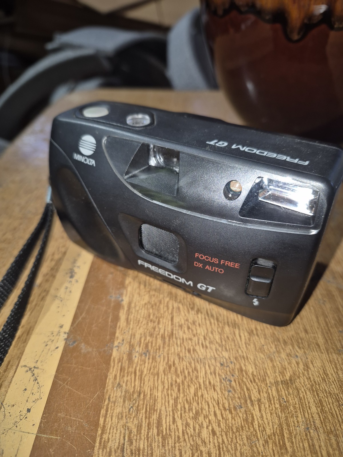 MINOLTA FREEDOM GT FILM POINT & SHOOT CAMERA