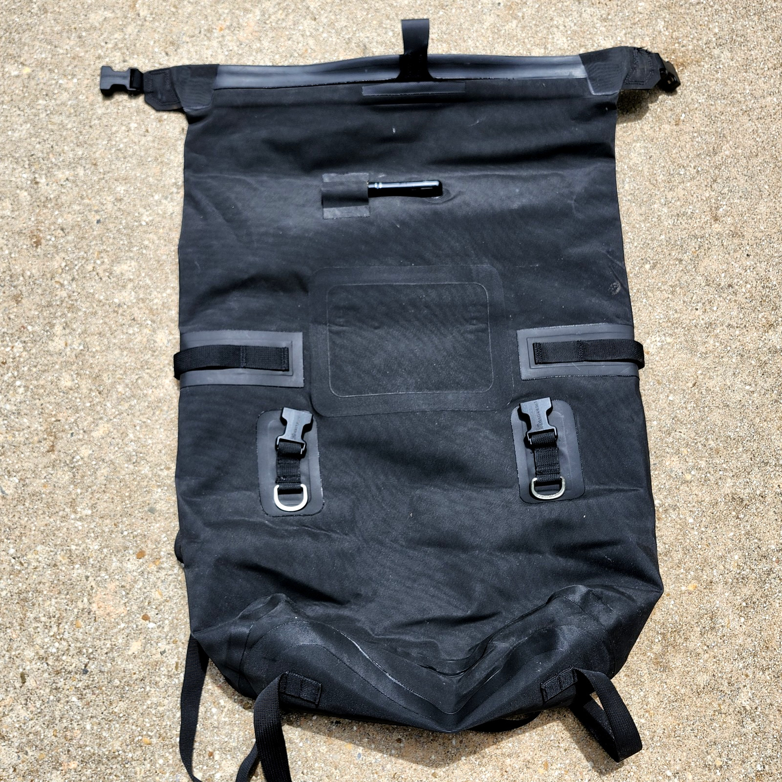 Watershed Zip Dry SOF Waterproof Bag System MEDIUM UTILITY DRYBAG Black w/ Liner
