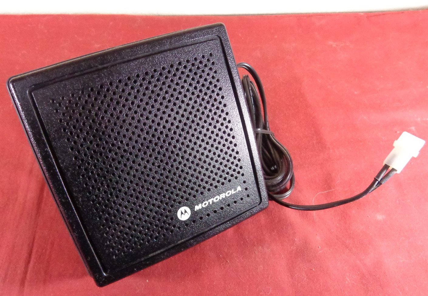 Motorola HSN4031B External Speaker 7.5 watt for XTL5000  APX7500 UHF APX8500 VHF