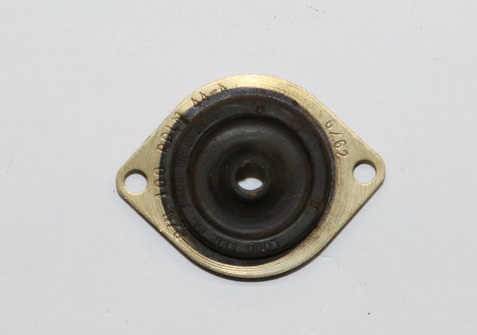 New Old Stock Lord Shock Mount, PN 100 PDLN-44-4, Nice! Almost Gone