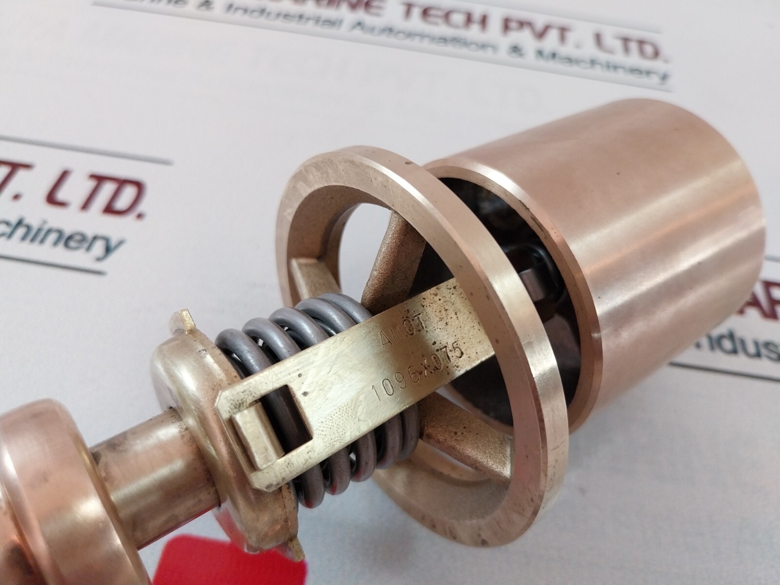 AMOT 1096X075 Thermostat Control Valve