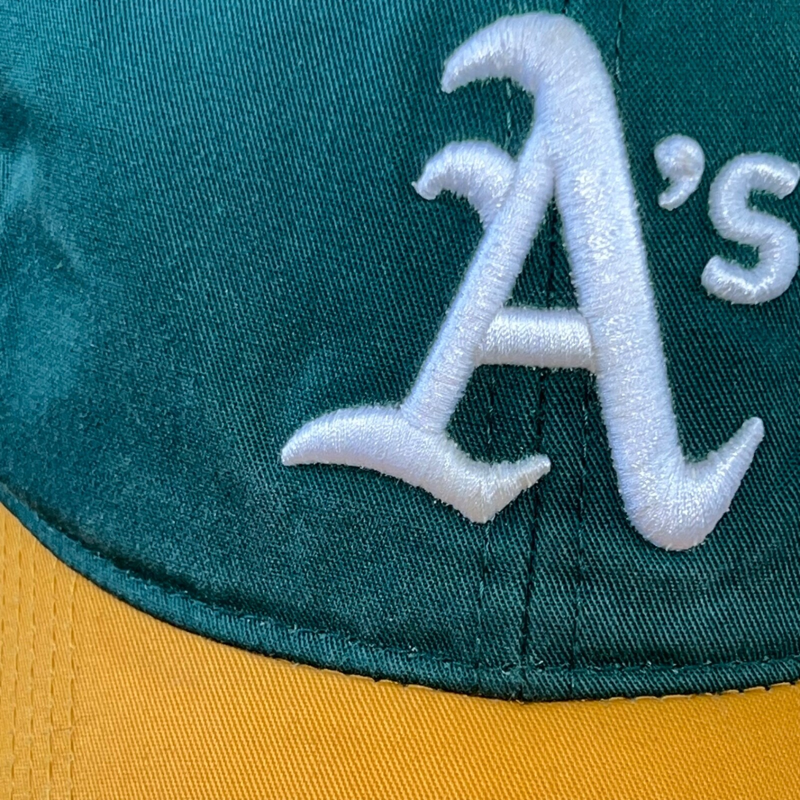 Oakland As Green with Yellow Team MLB Hat Cap Hook Loop VGC