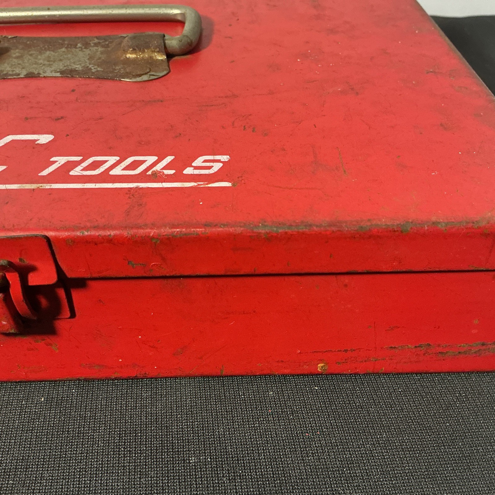 Vintage MAC TOOLS Mini Tool Box 10.5” X 7” X 2”