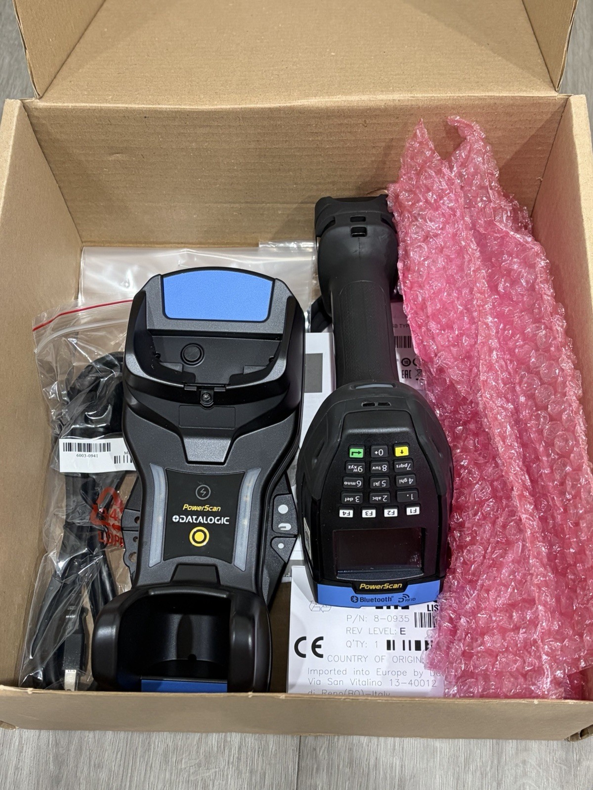 Datalogic PowerScan Wireless Barcode Scanner PBT9600  USB W/ Base BT 2D UHF RFID