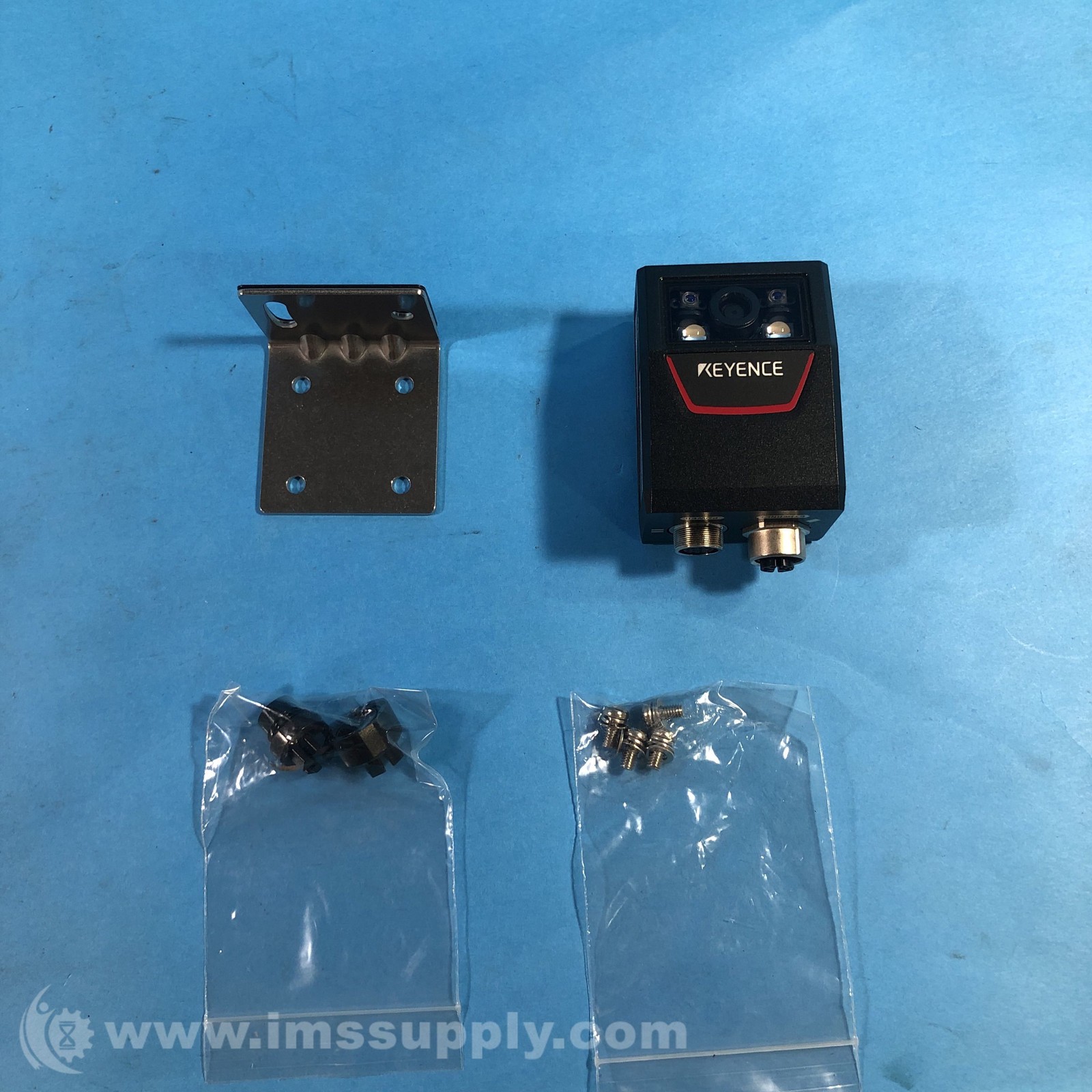 Keyence SR-651 2D Code Reader FNIP