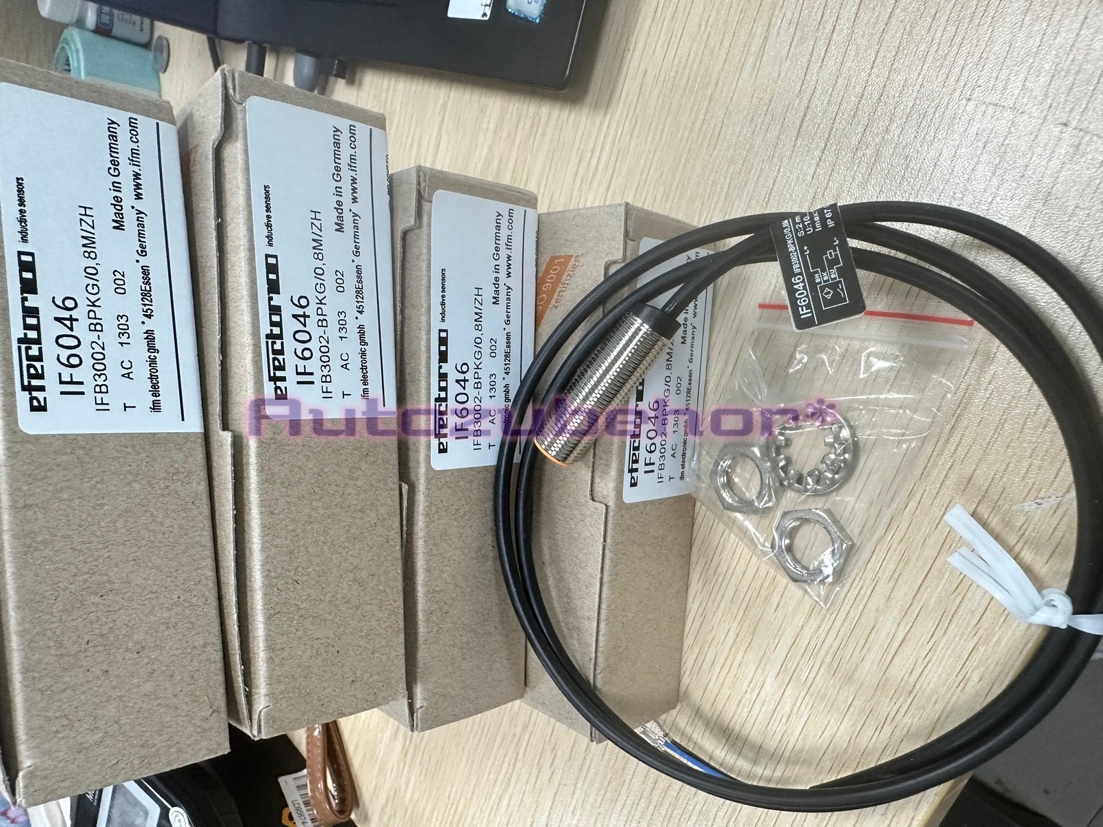 1pc NEW   proximity switch Sensor IF6046