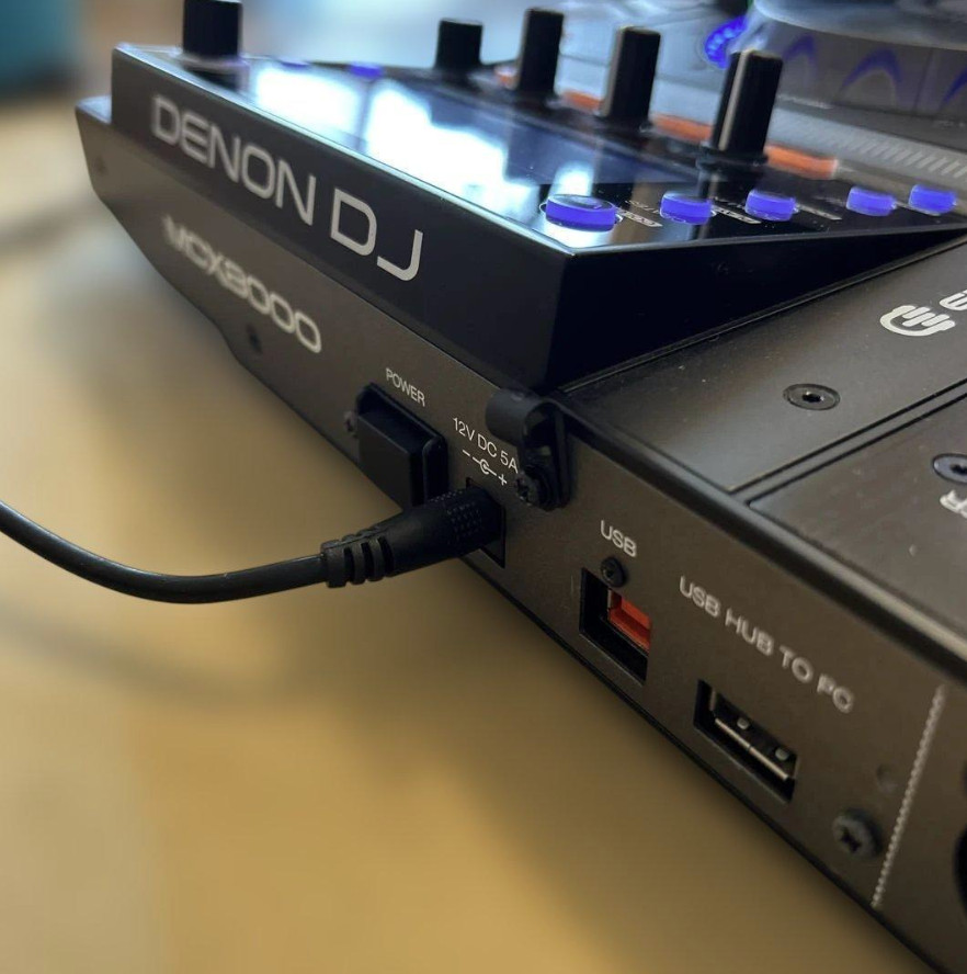 DENON DJ MCX8000 PROFESSIONAL STANDALONE DJ PLAYER / CONTROLLER USB DC12V