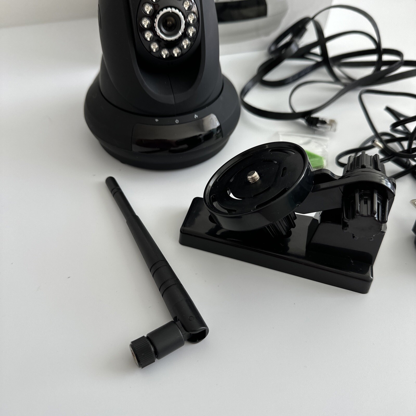 Cloud IP Camera IPC8 New Open Box