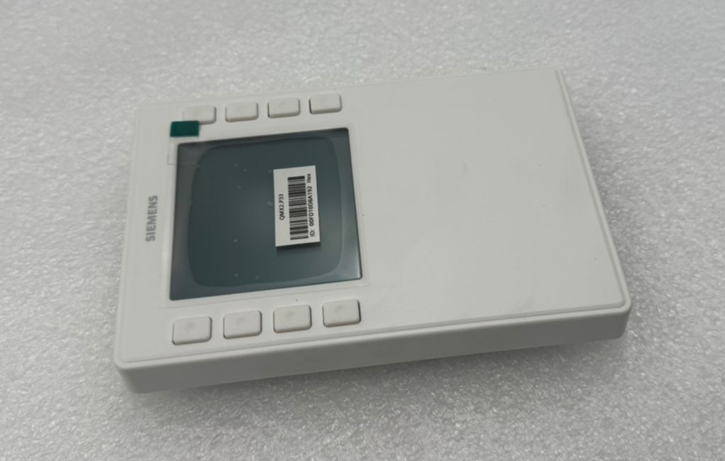 SIEMENS QMX2.P33 ROOM THERMOSTAT