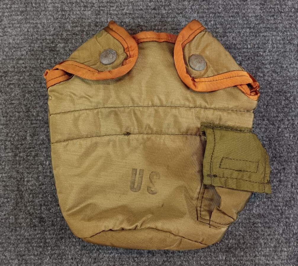US Military LC-2 Nylon Canteen Cover