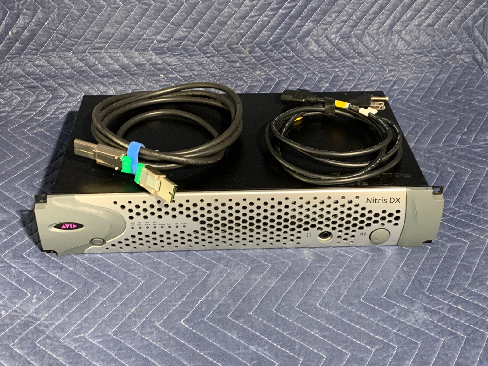 AVID Nitris DX Break Out Box