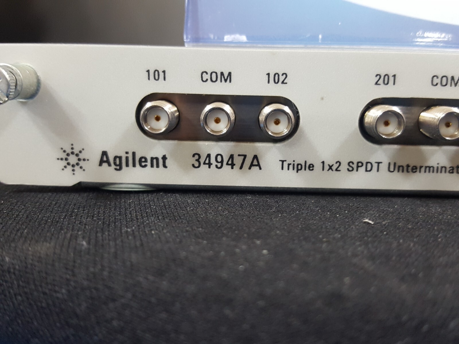 Agilent 34947A: Triple 1x2 Microwave Switch Module, W/Opt.004 (0377)