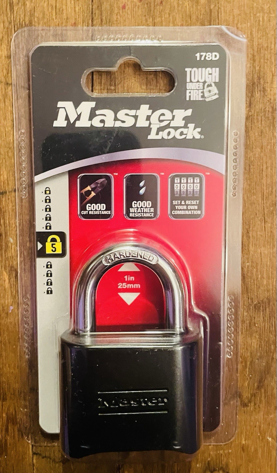 MASTER LOCK ES178D Black Tough Under Fire - 4 Number - Combination Padlock - NEW