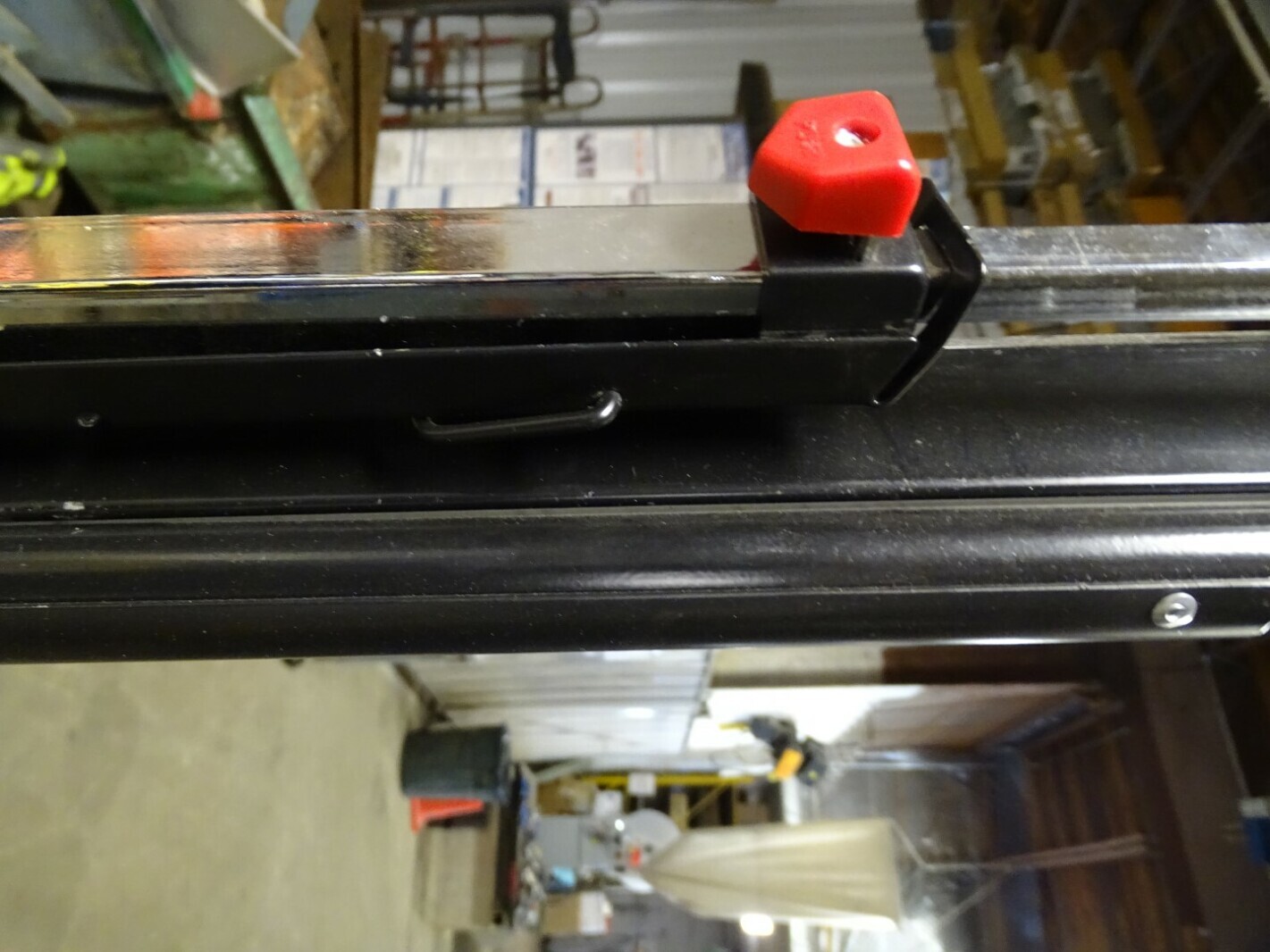 Quartet Projection Screen 70x70 Tripod, 570S