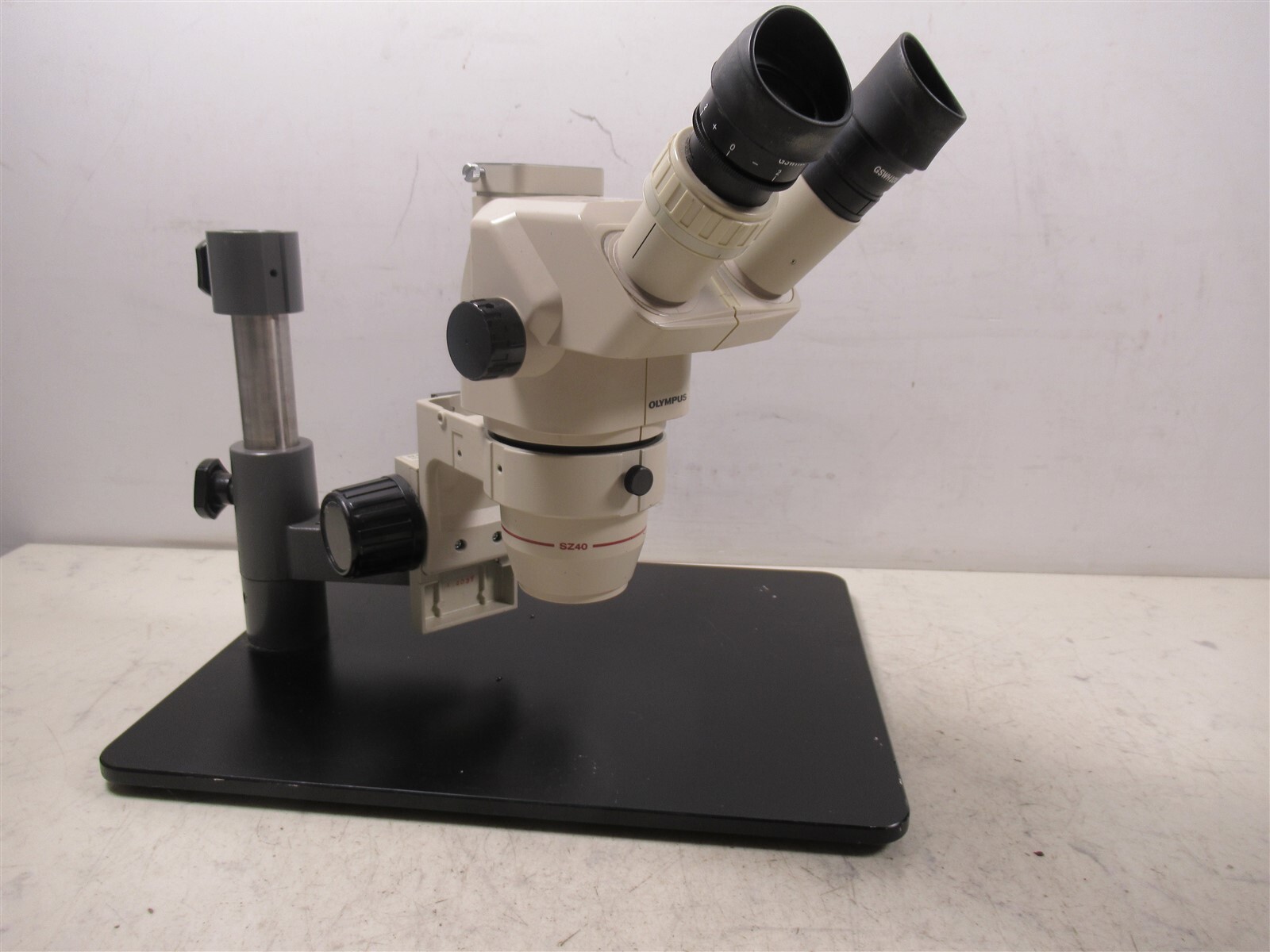 Olympus SZ40 Stereo Zoom Microscope w/ SZ-STB1 & SZ-STL & SZ-STLA