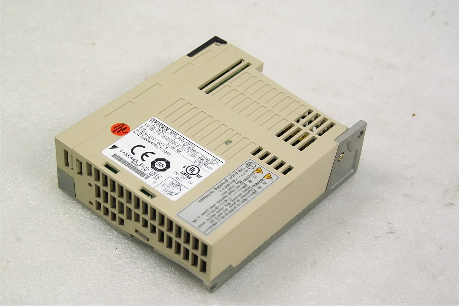YASKAWA SERVOPACK SGDS-A5A01A TESTED WORKING FREE SHIP