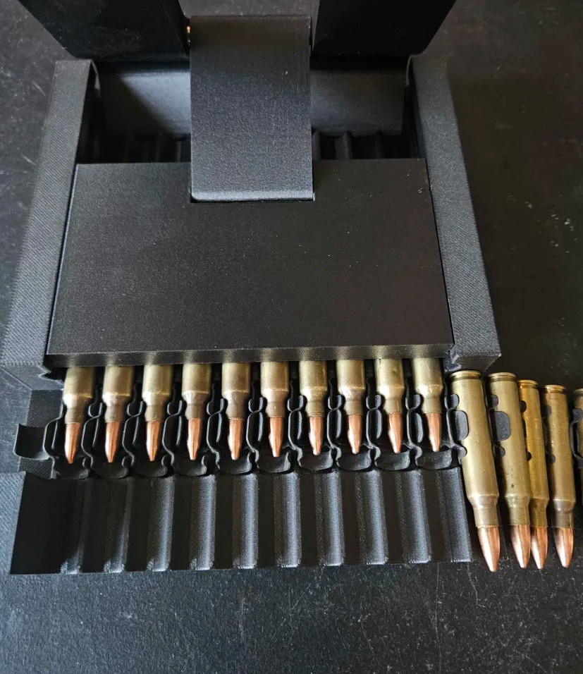 M27 5.56 Belt linker "10 rounds"