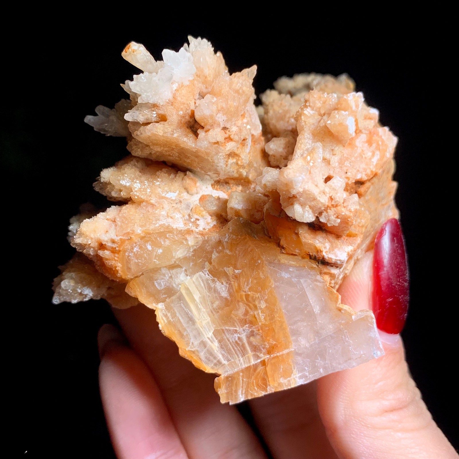 120G Specia Natural Beautiful Plaster Flower Mineral Specimen/Gift