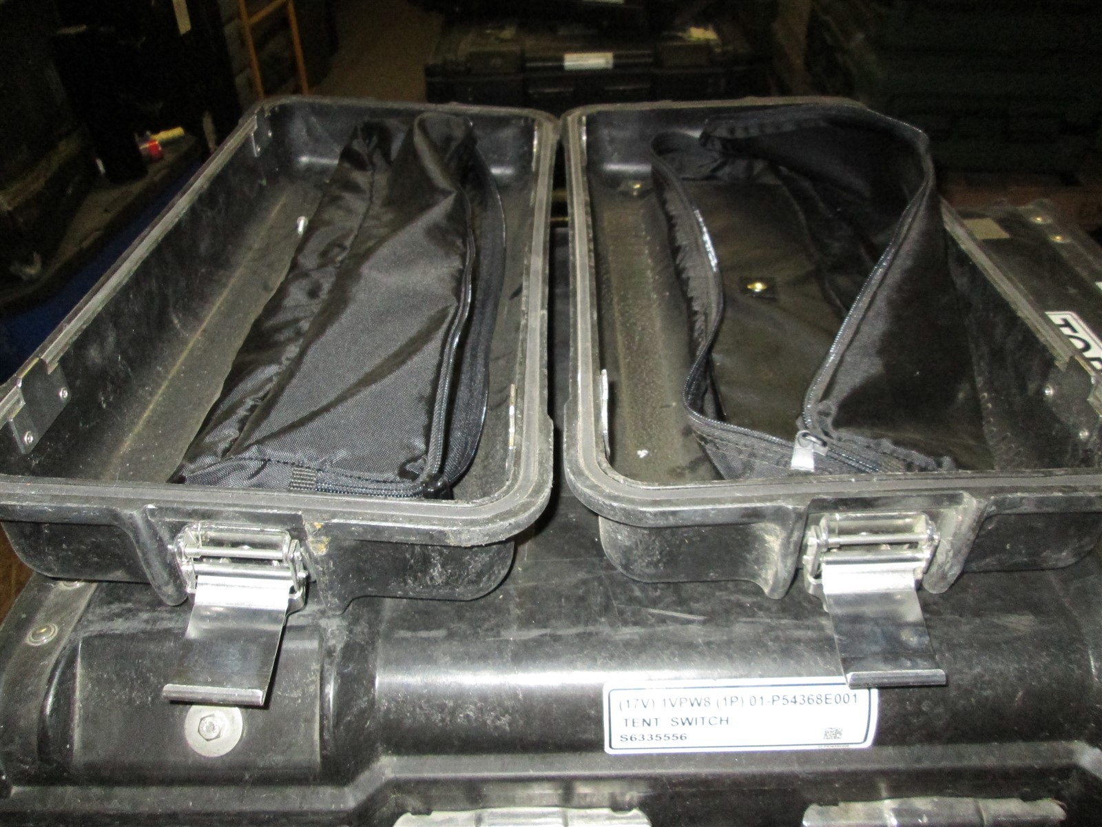 Rackmount 04U x24 ECS Legacy Composite Shock Mount Rack Black Case Shockmount B
