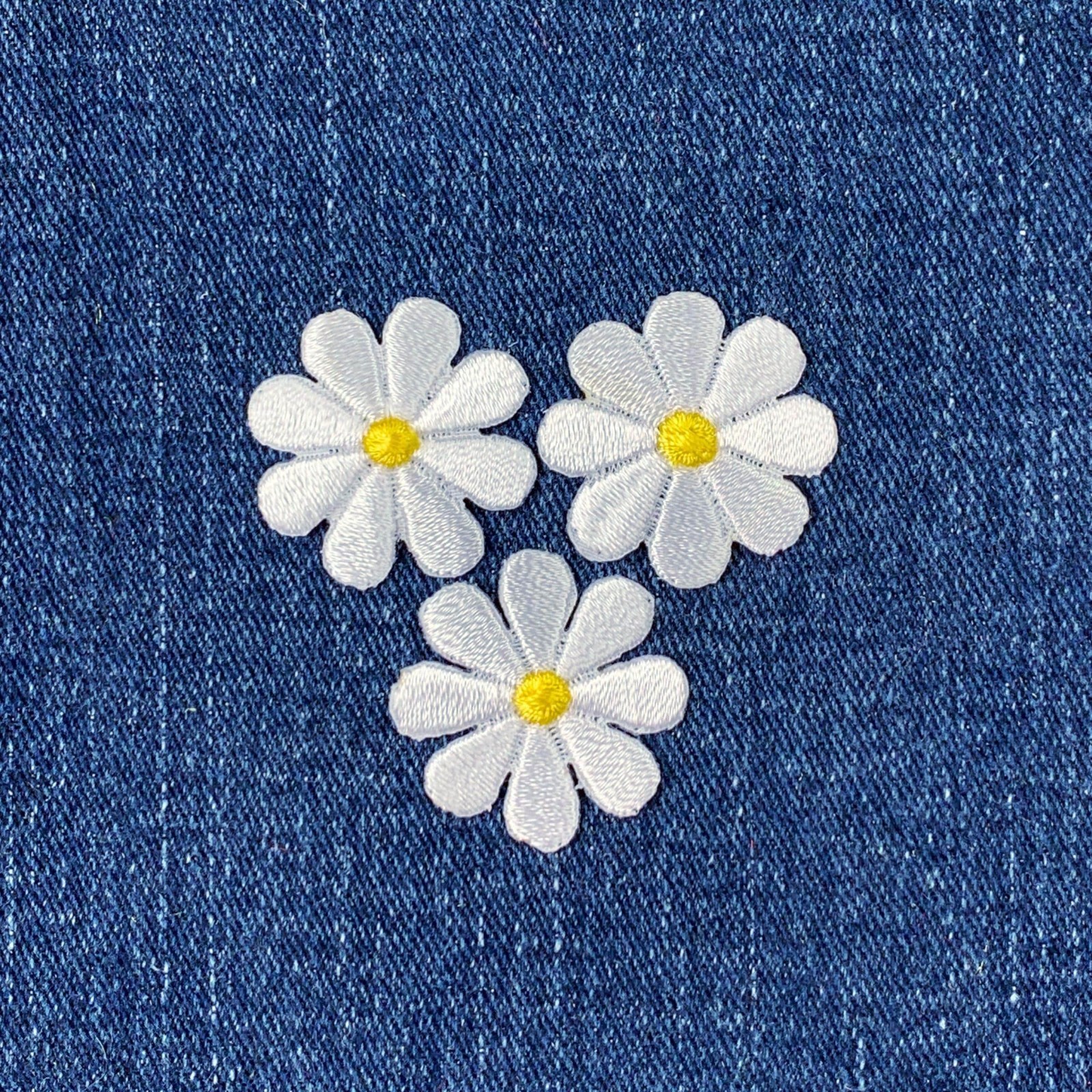 3-Pack White Daisy Applique Patch - Mini Embroidered Flower Badge 1" (Iron On)