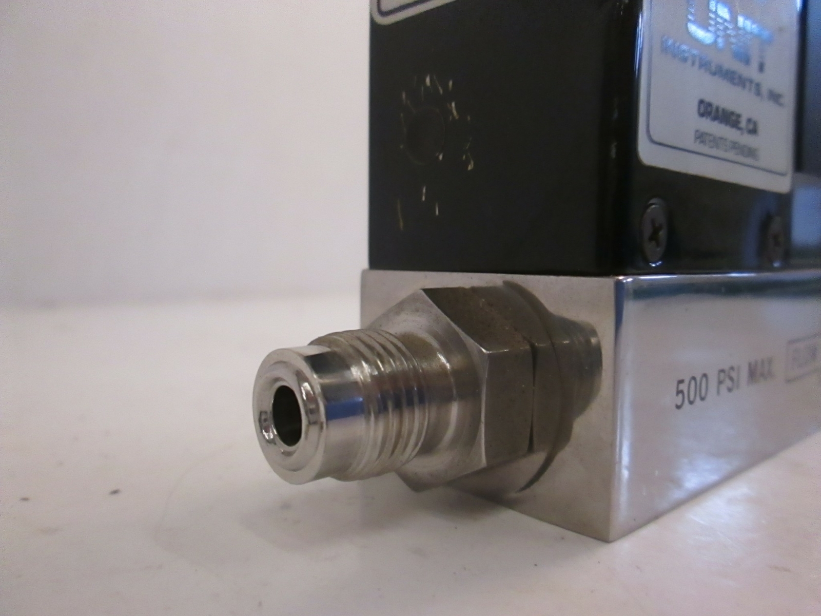 Unit UFC-1020A Mass Flow Controller MFC, H2, 5 SLM