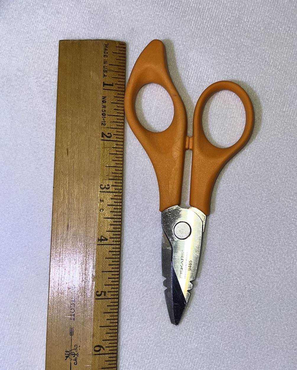 Electrician Scissors with Cushioned Grip / Extended Handle, Used - Nice