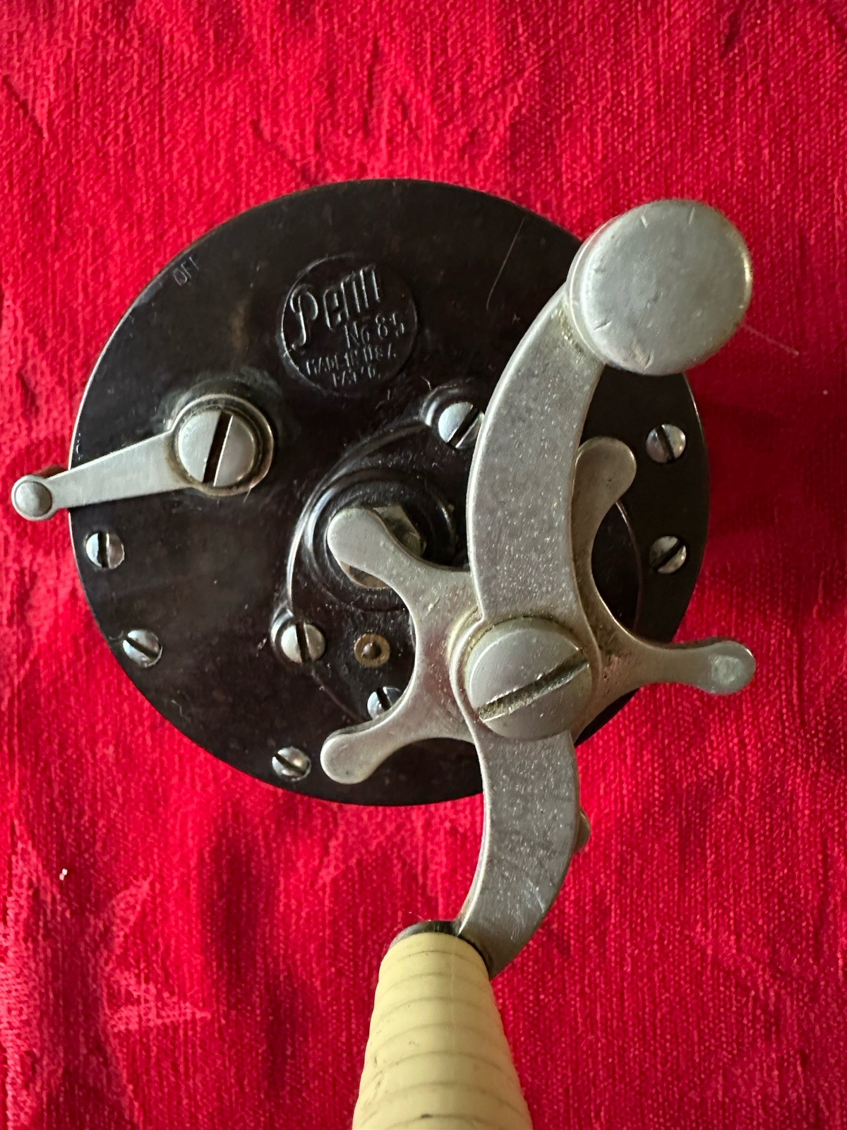 PENN NO. 85 VINTAGE SALTWATER FISHING REEL - MADE IN USA