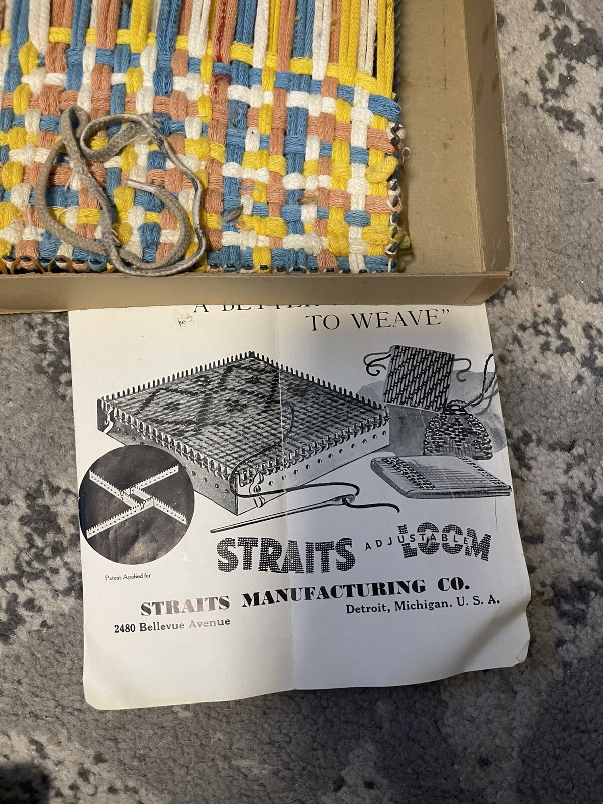 Straits Adjustable Loom Vintage