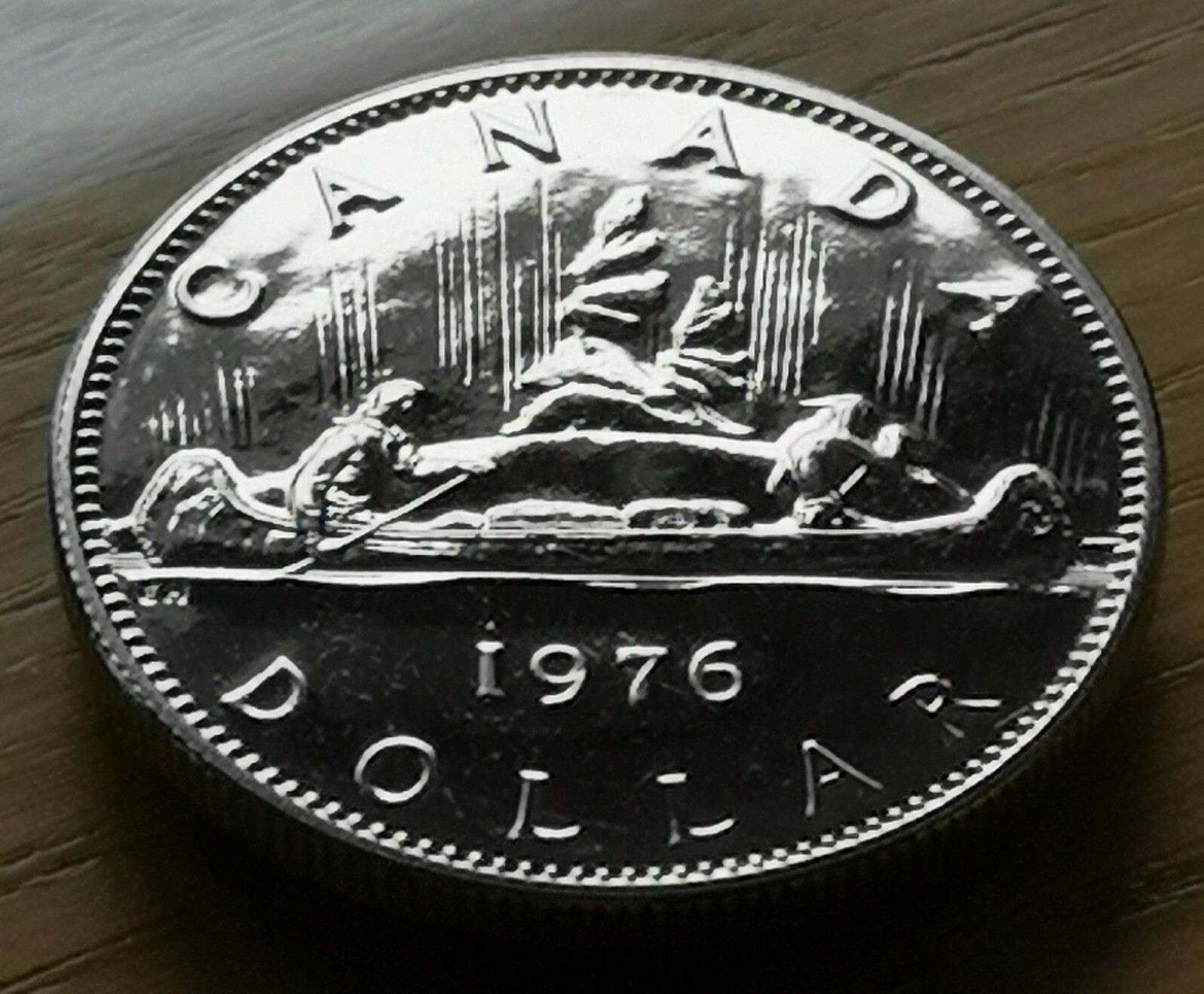 *** CANADA  1976  VOYAGEUR   NICKEL  DOLLAR  *** UNC   BRILLANT  CONDITION ***