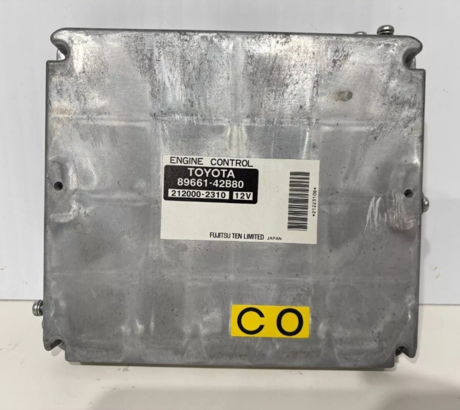 2004-05 TOYOTA RAV4 2.4L 4cyl ECU ECM ENGINE CONTROL MODULE OEM # 89661-42B80