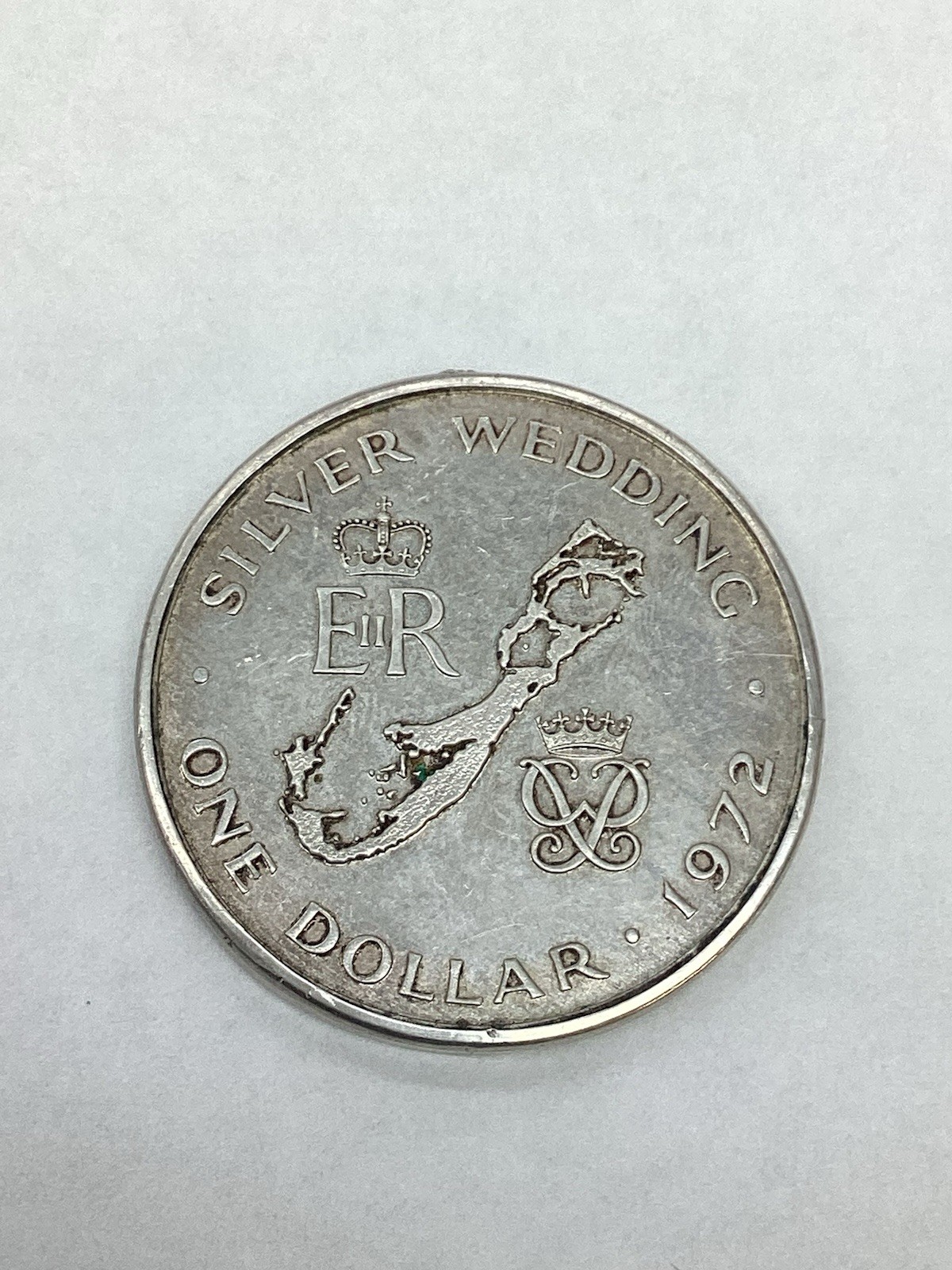 Canada  One Dollar 1972  Silver Wedding