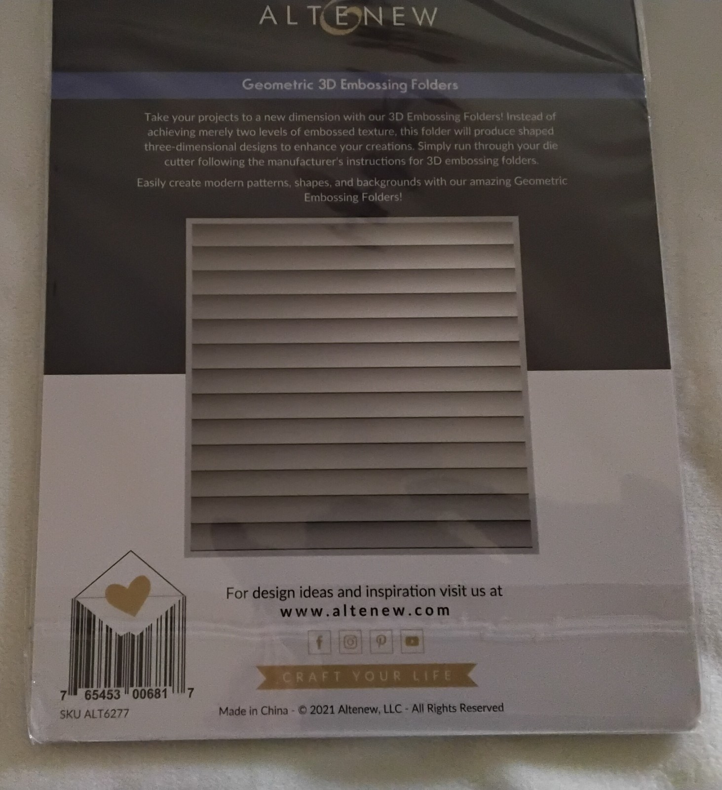 Altenew 6x6 inches Window Slats Geometric 3D Embossing Folder