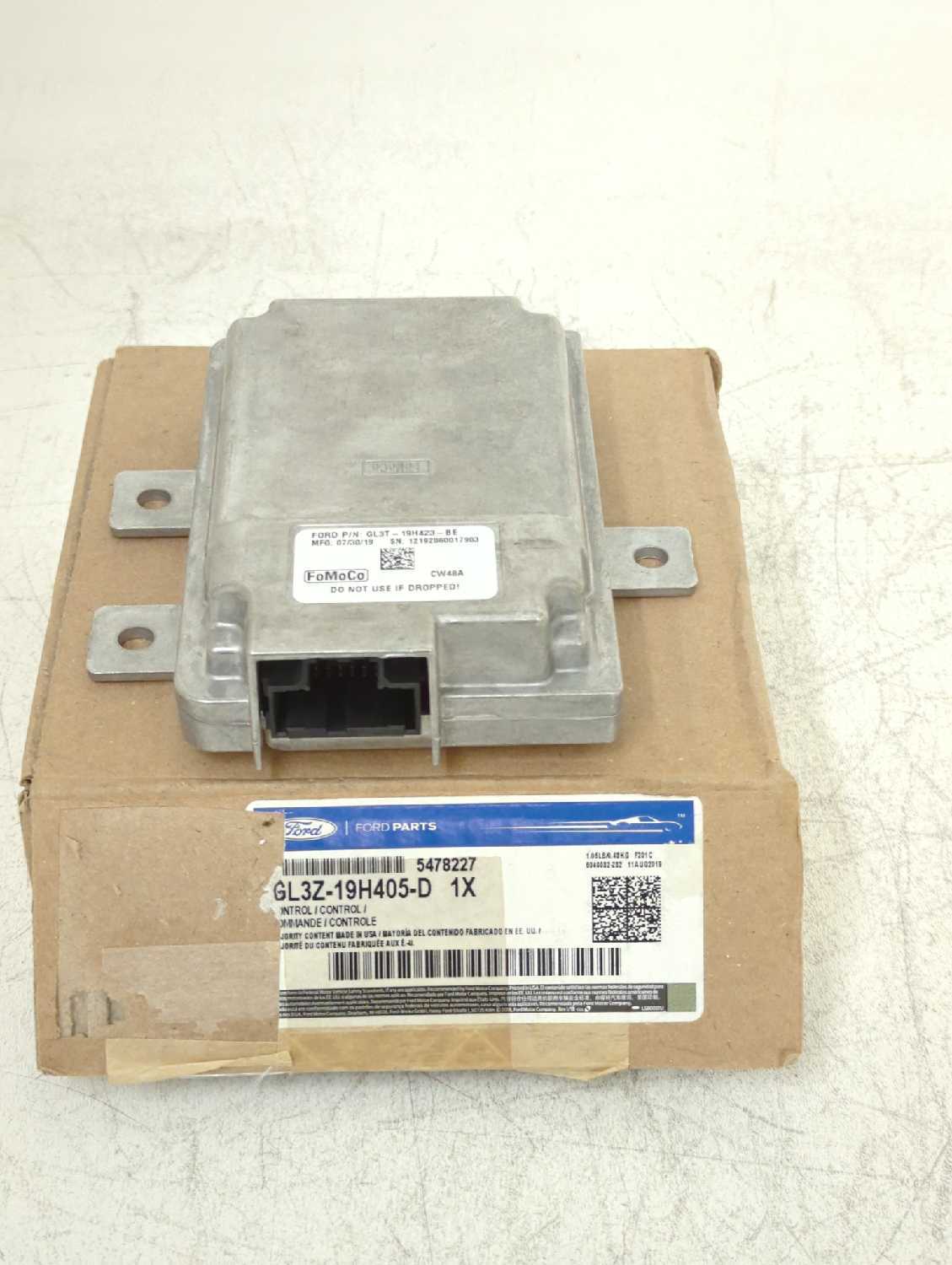 New OEM Ford Camera Audio Visual Control Module 2015-2017 F-150 GL3Z-19H405-D