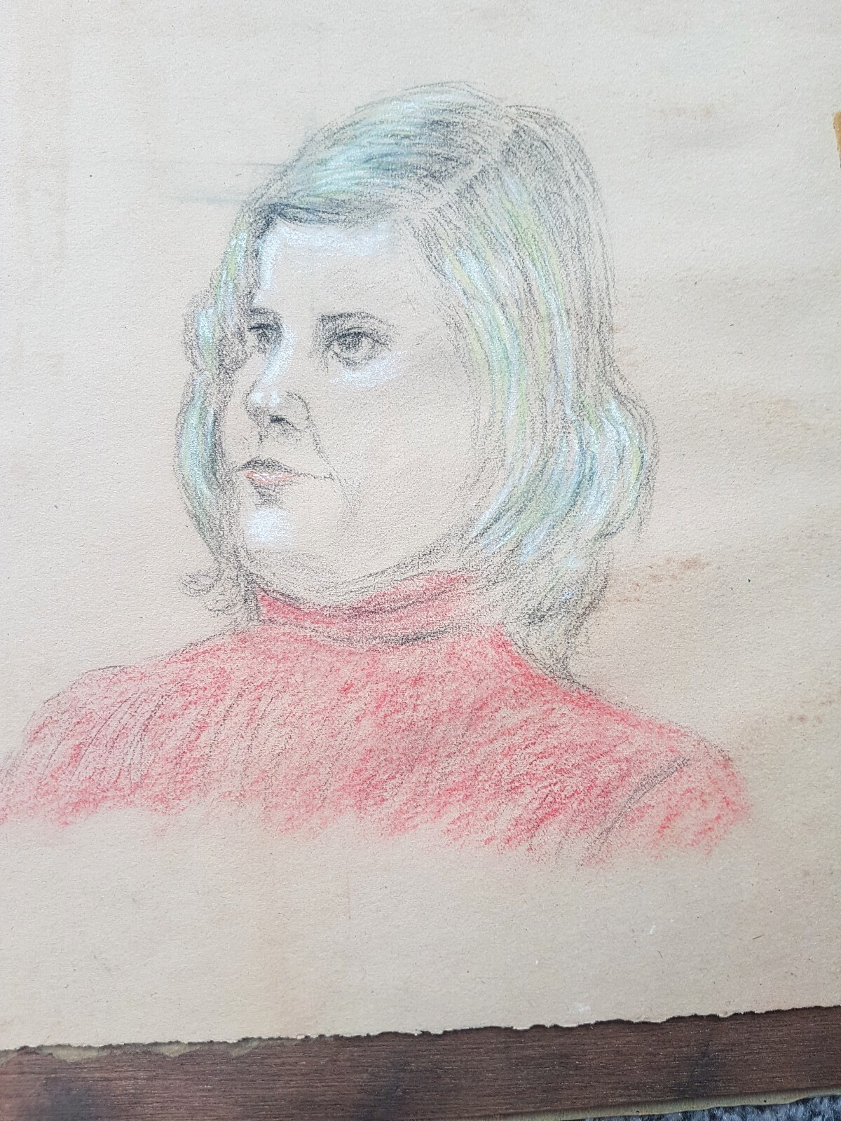 YOUNG GIRL CHARCOAL AND CHALK NICE VINTAGE DRAWING MONOGRAMMED FF (???) DATED 76