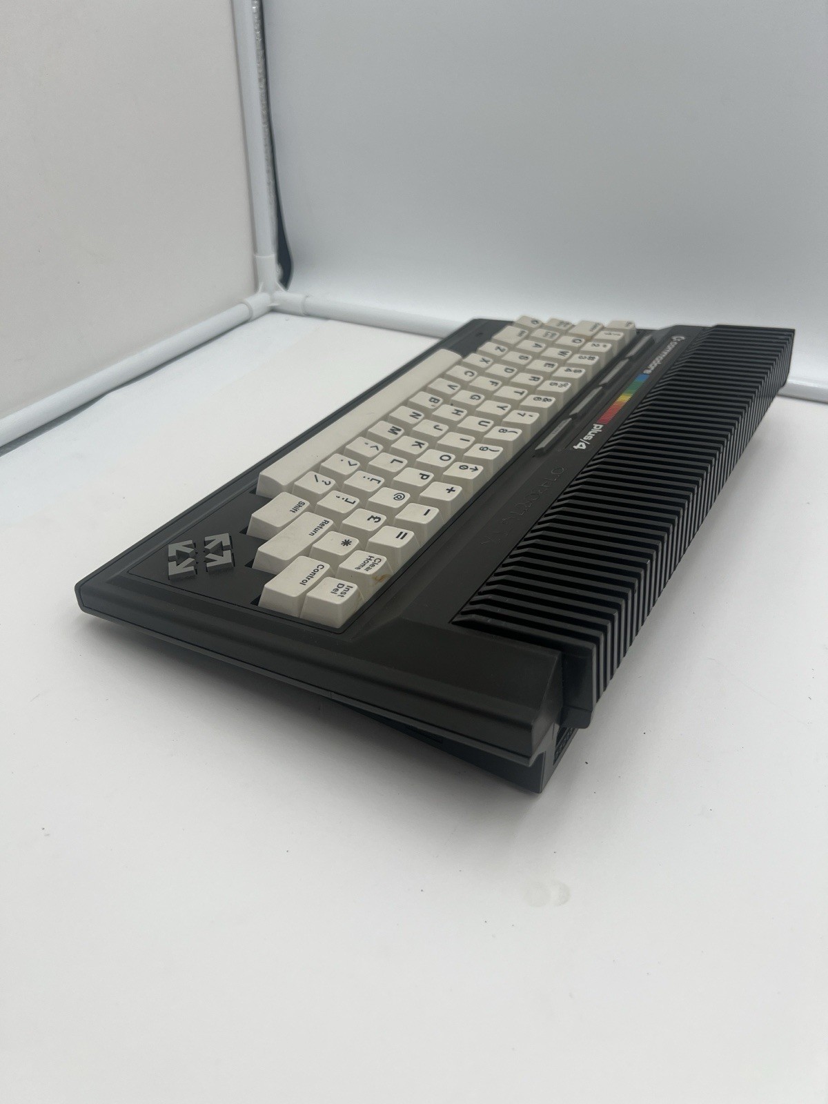 VTG Commodore Plus/4 Computer & Blue Chip Floppy Disk Drive Untested / No Cables