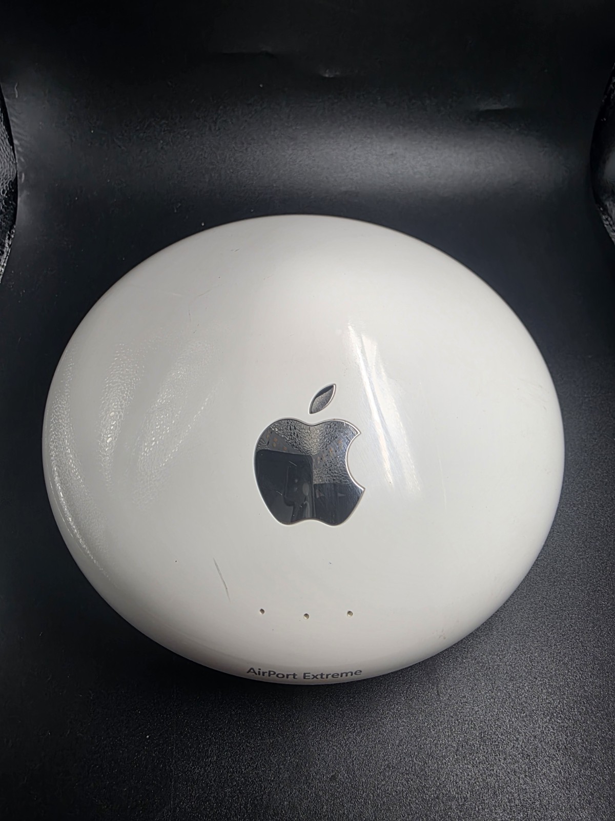 Apple AirPort Extreme Base Station Wireless Router A1034 - No Cables