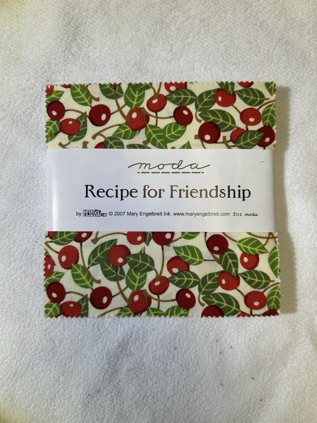 Moda Recipe for Friendship Pre-Cut Fabric Squares Cherry Print Quilting