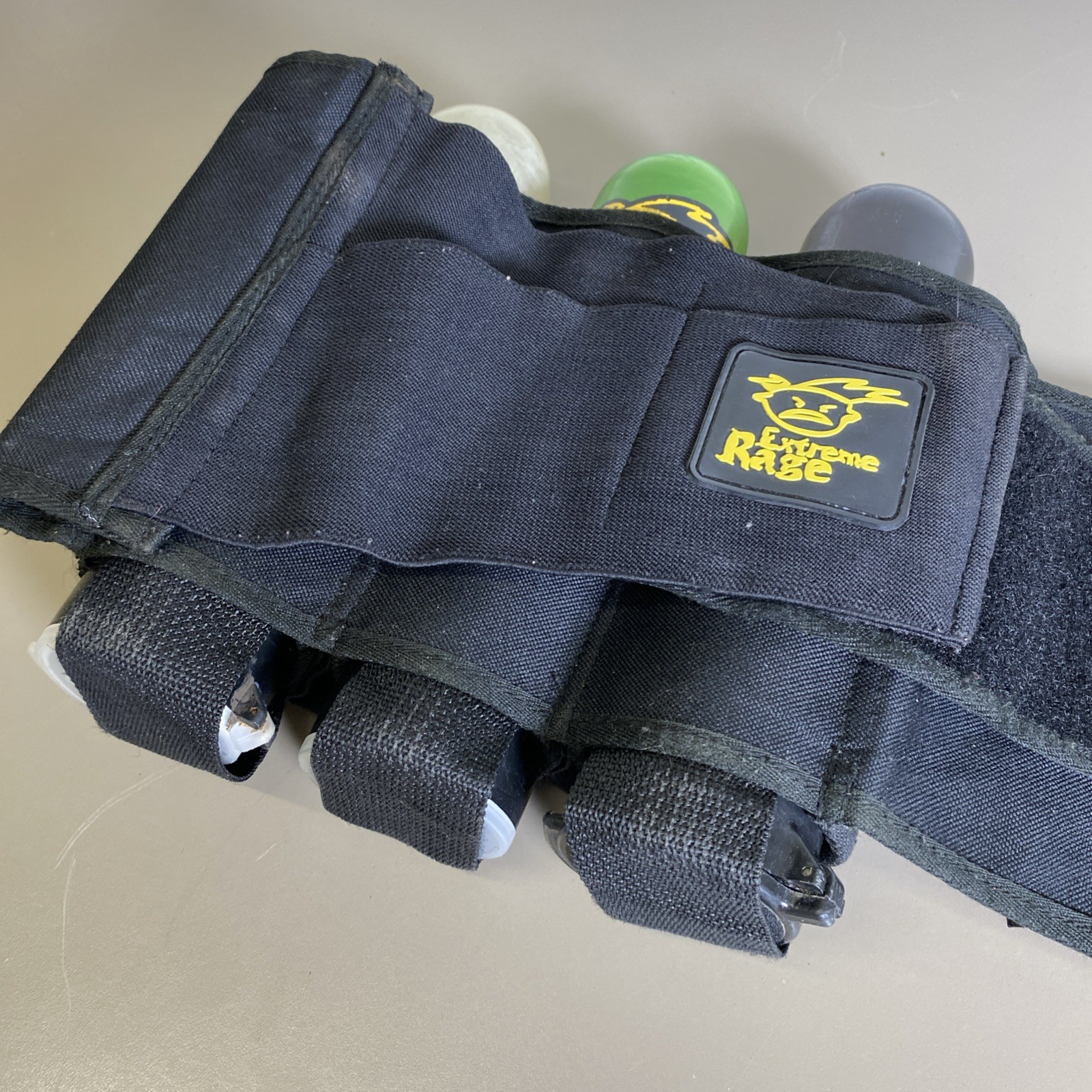 EXTREME RAGE Paintball Pod Pack 3+2 5 Elastic Back Brace