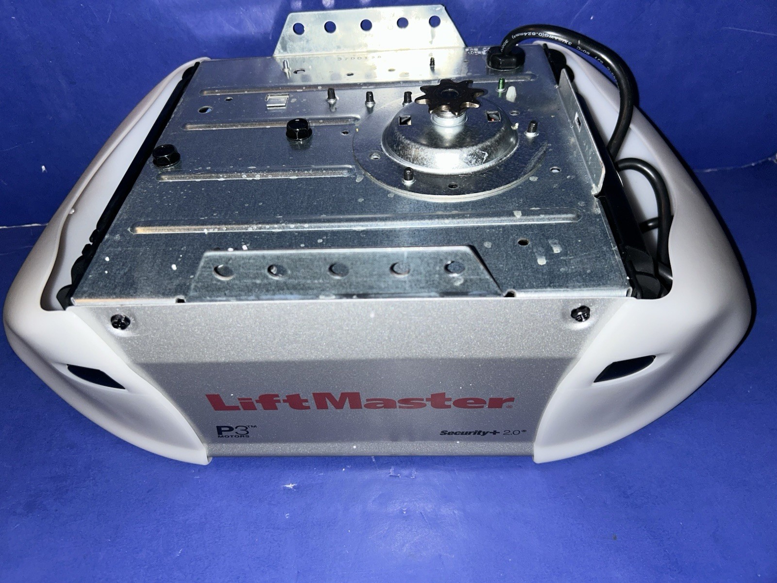 LiftMaster 8365 Chain MYQ Garage Opener Motor Head ONLY!! BRAND NEW!! 8/30/16