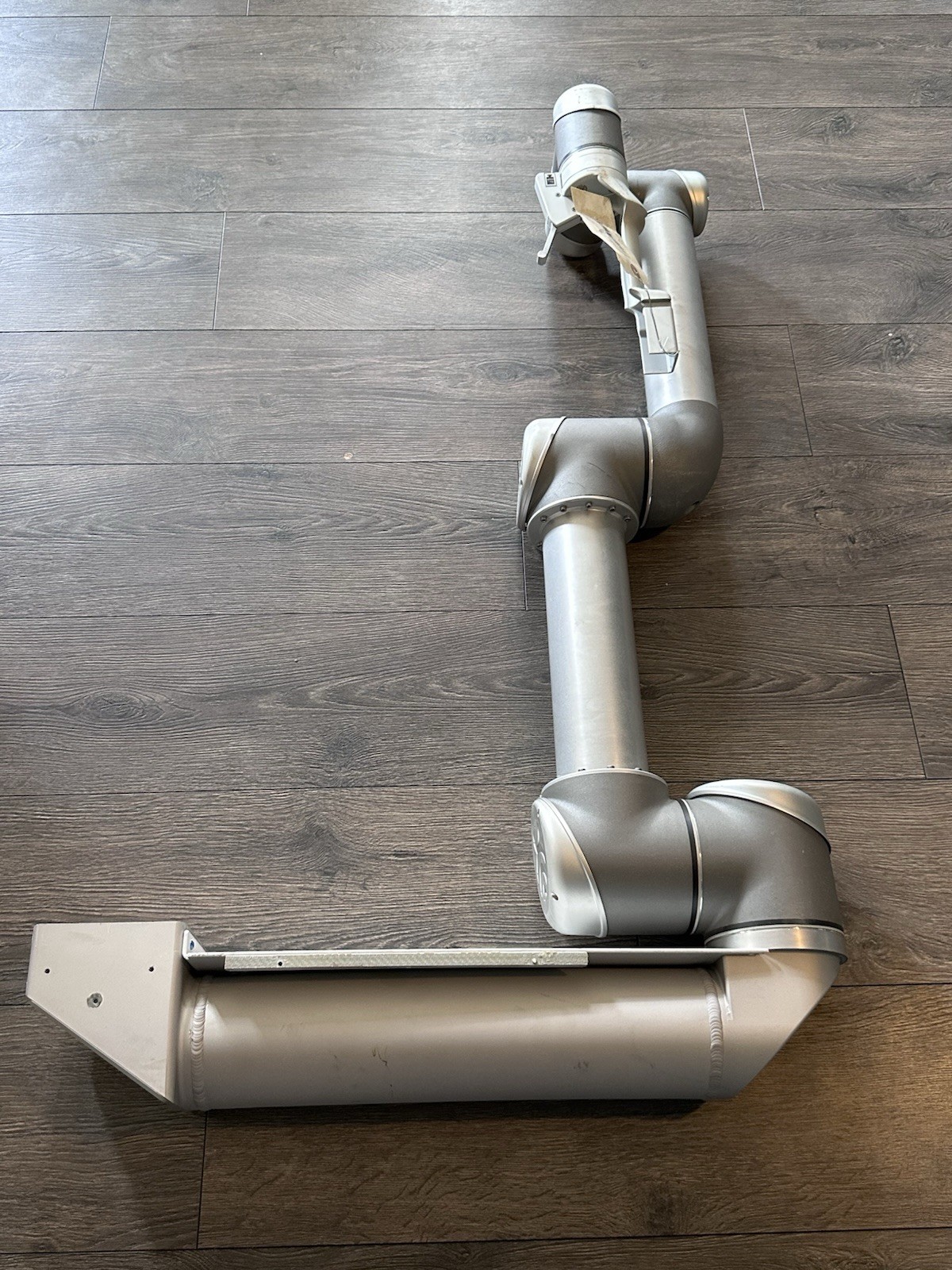 Universal Robots UR5 Robot Arm. (NO CONTROLLER OR TEACH PENDANT.)