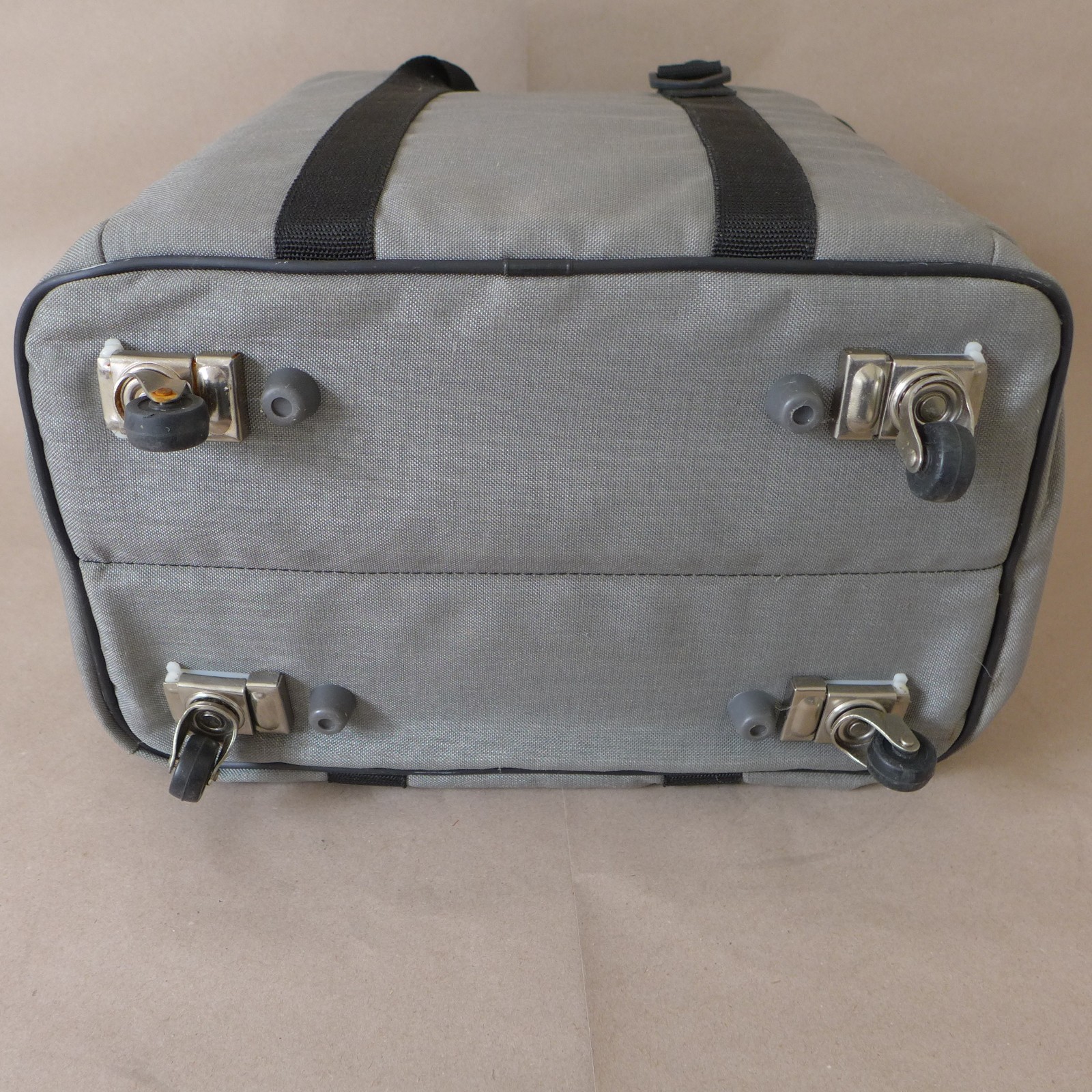 RARE Koala Computer Carrycase for Original Apple Macintosh compact computers #2