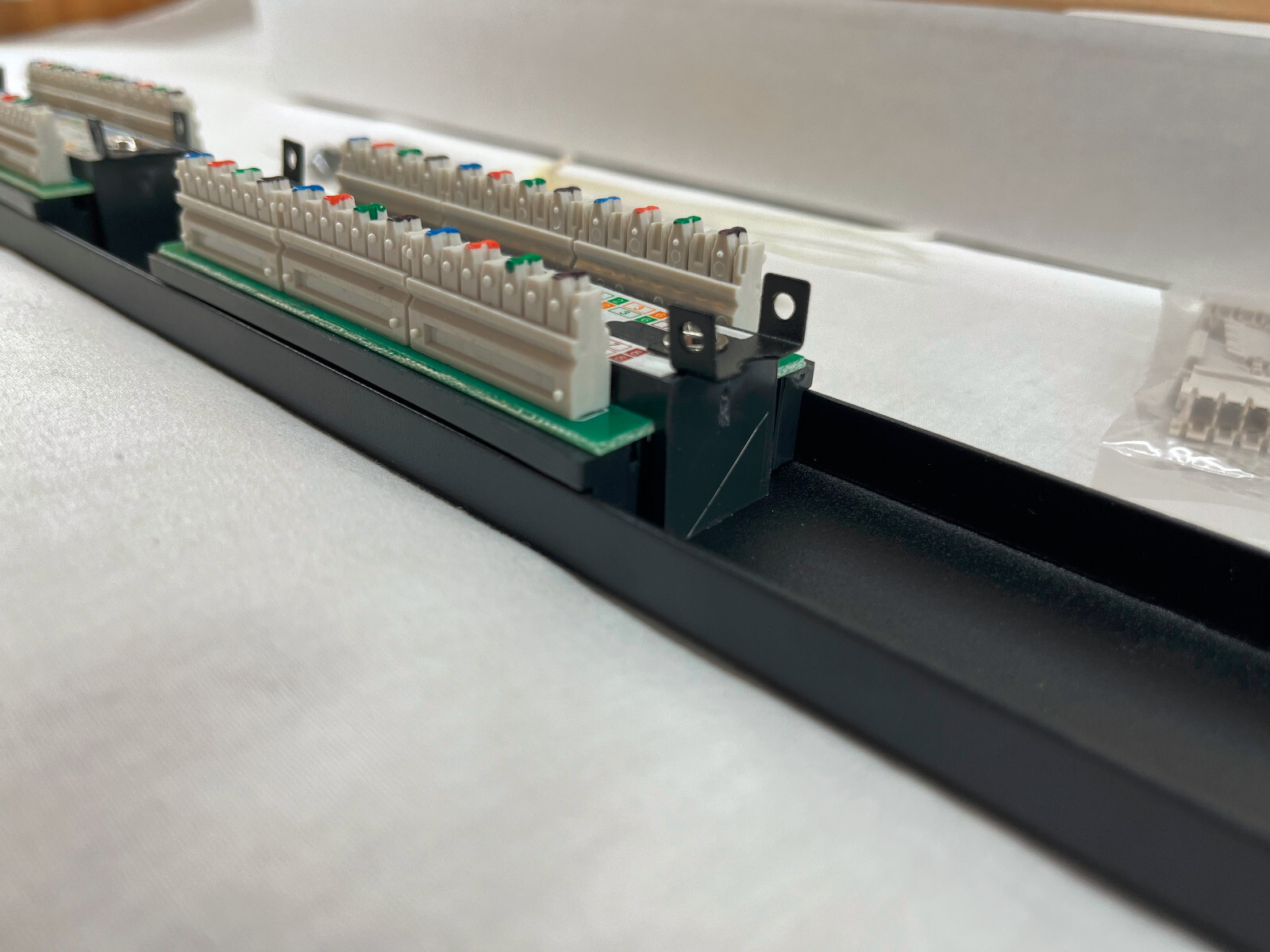 Patch Panel UTP 12 Port Ethernet CAT5e RJ45 110 Network