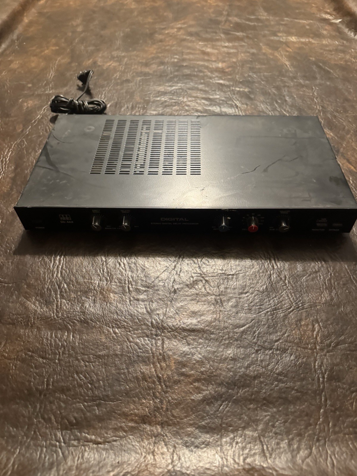 VINTAGE ADC DD-4AX STEREO DIGITAL DELAY PROCESSOR Powers On Untested