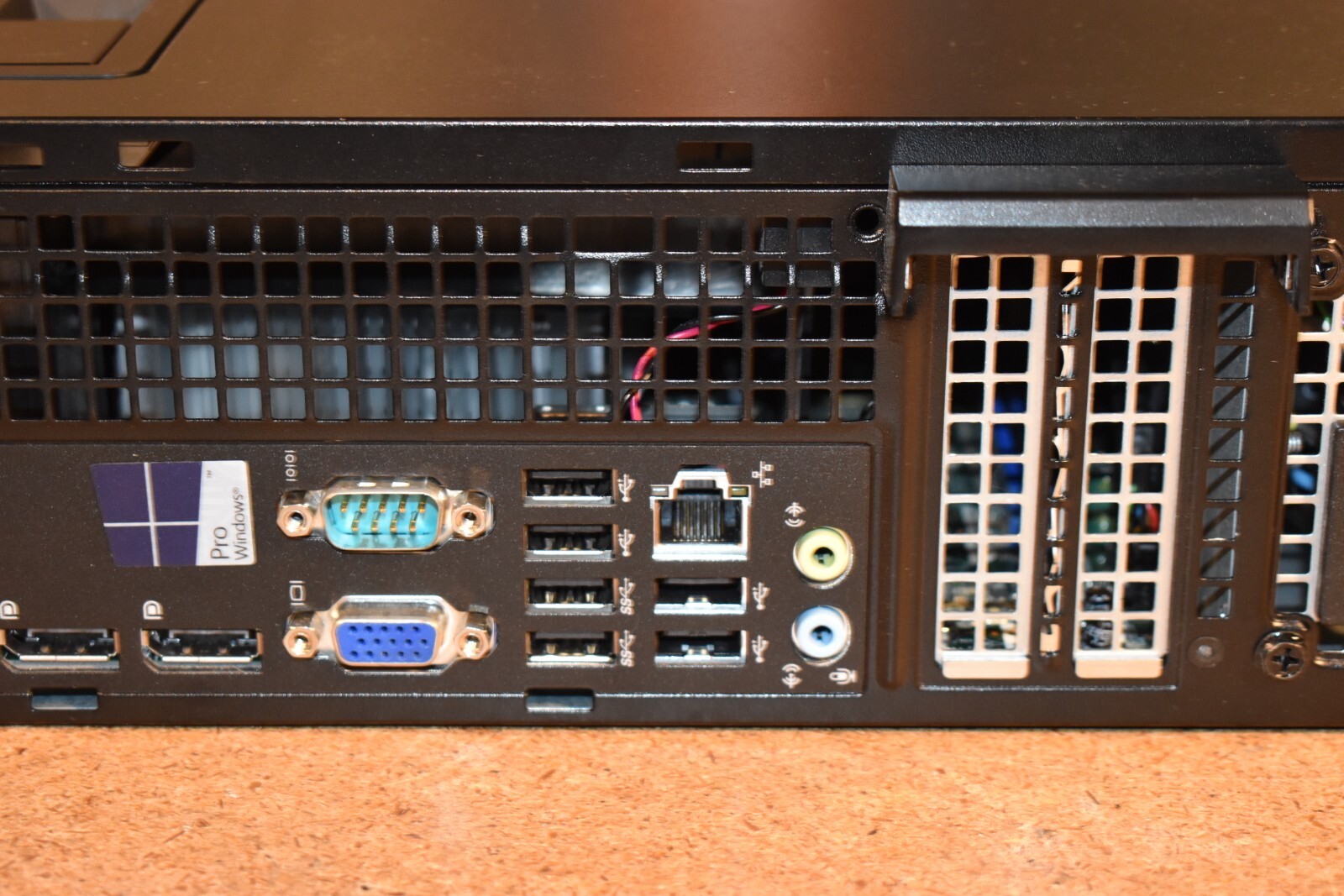 Dell Optiplex 9020 SFF Quad Core i7-4790 3.6GHz 32GB 2TB HDD Windows 7 64-bit