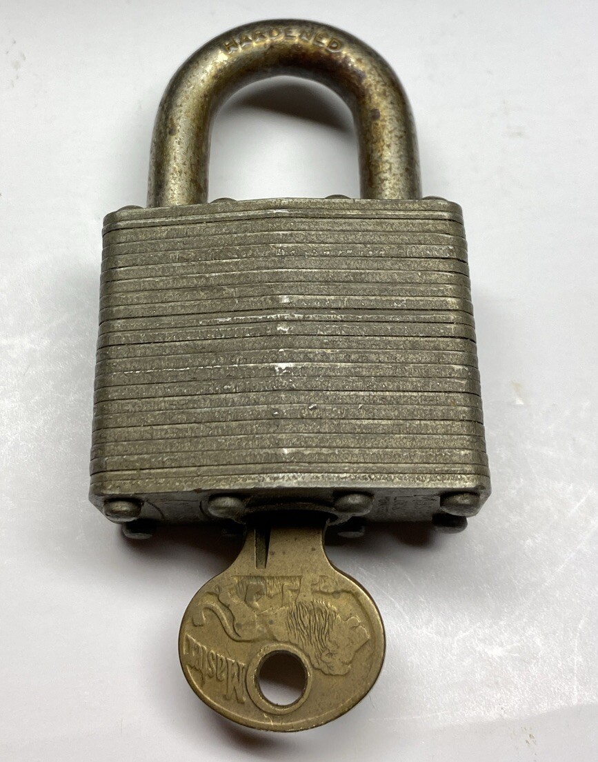 Vintage Master Lock Co. No. 1 Padlock W/ Lion Head Key X2248