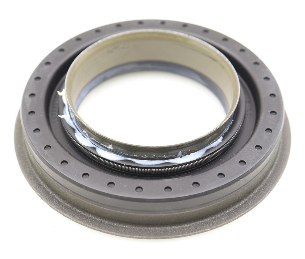 NEW OEM GM Transfer Case Front Output Shaft Seal 84146848 Chevy GMC 4WD 07-20