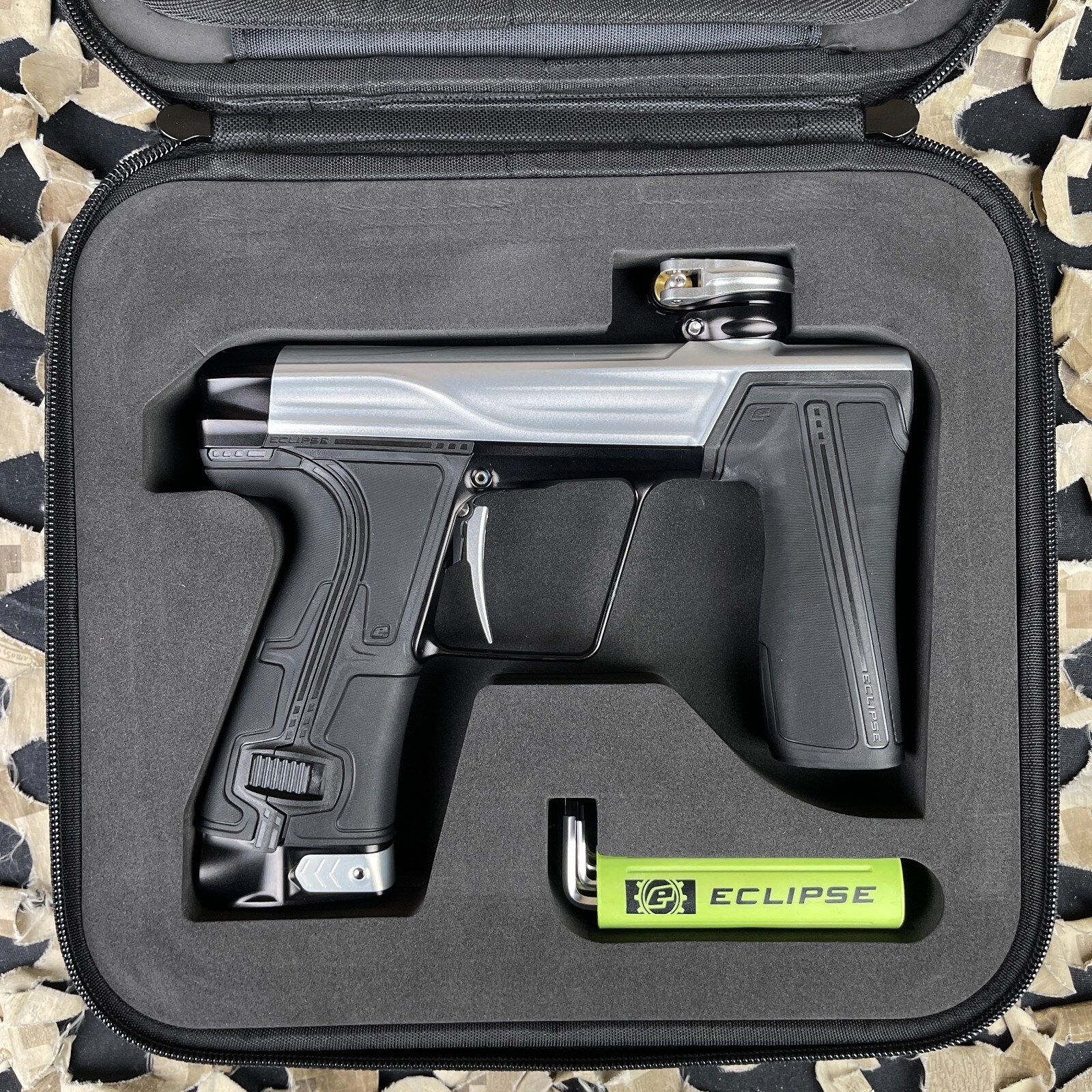 NEW Planet Eclipse Geo R5 Paintball Gun - Light Trooper (Silver/Black)