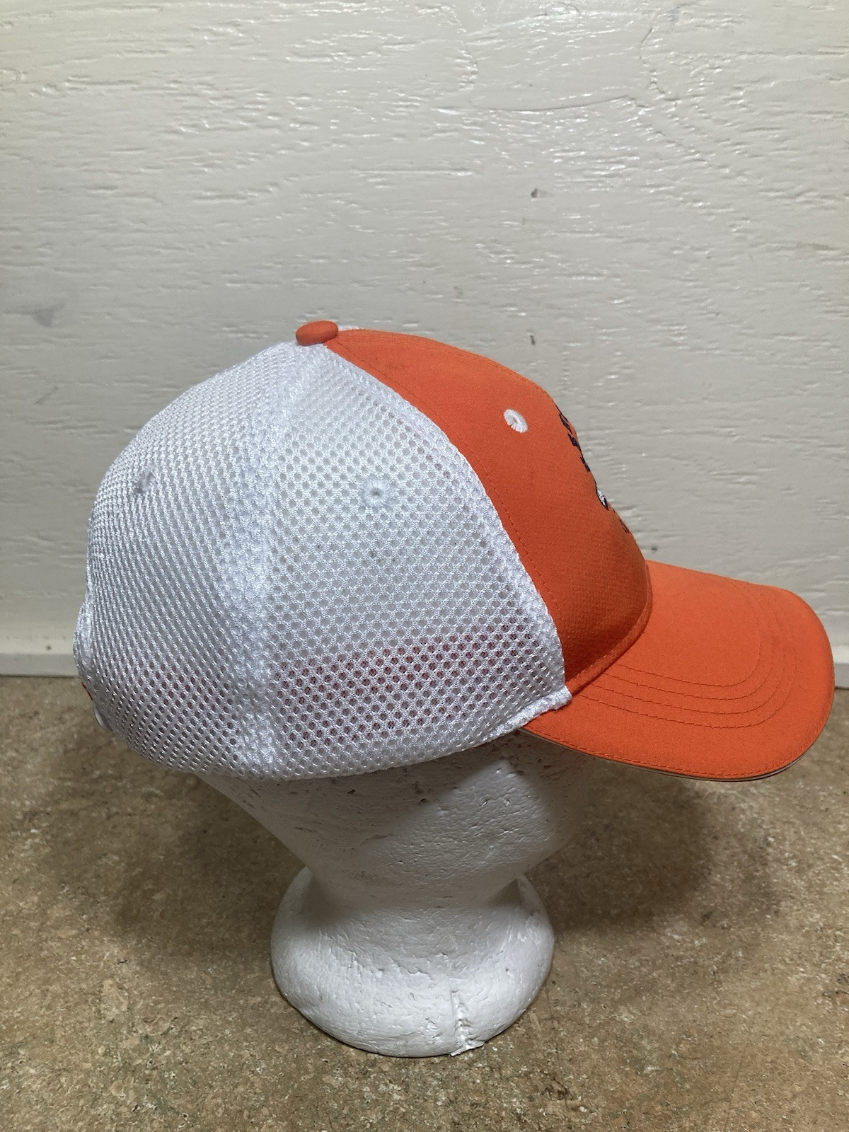 KENTWOOD GOLF CLUB OHIO AHEAD ORANGE WHITE ADJUSTABLE STRAPBACK HAT CAP