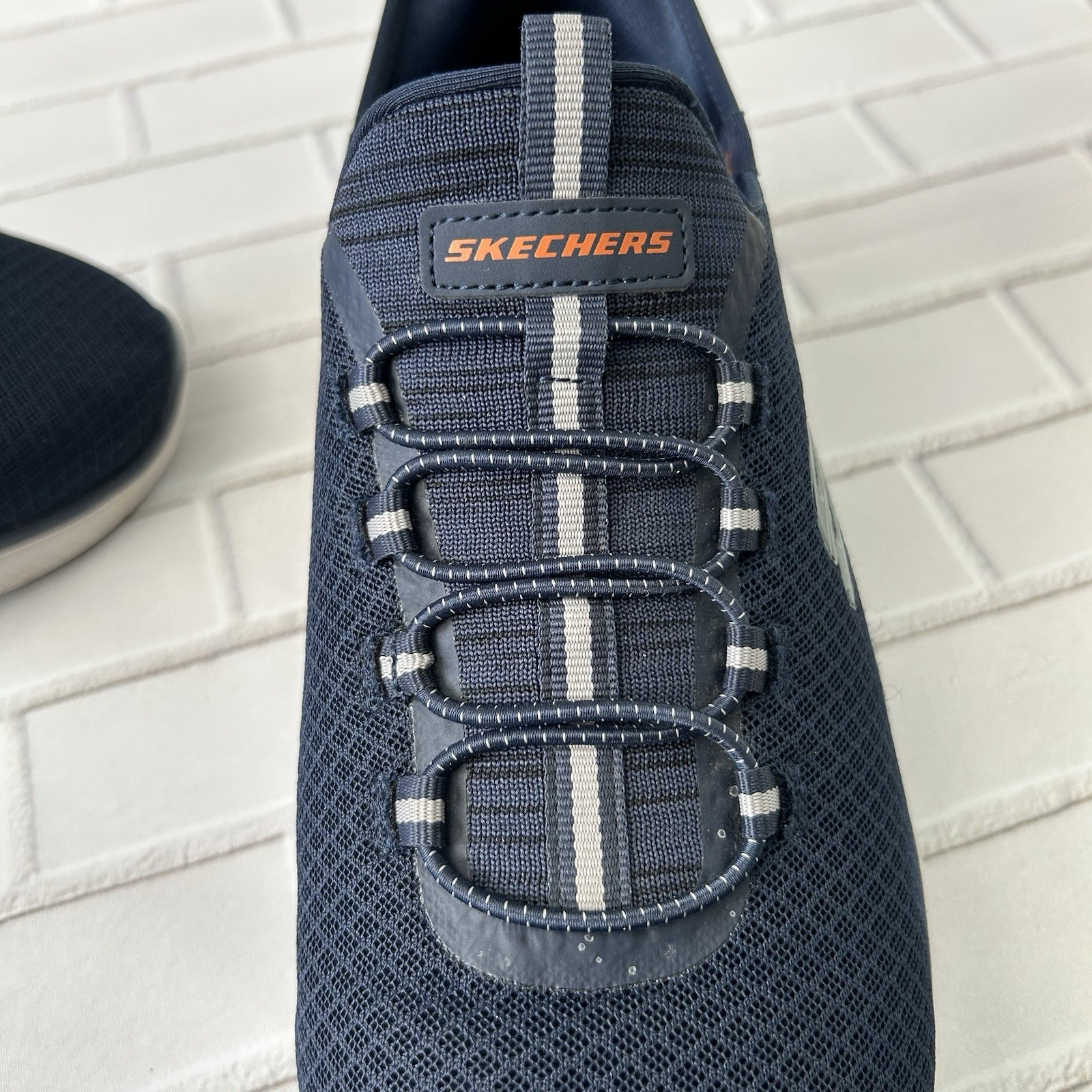 SCKECHERS Men's Sz 11 Wide Fit Slip-ins Summit High Range Running Sneakers Navy