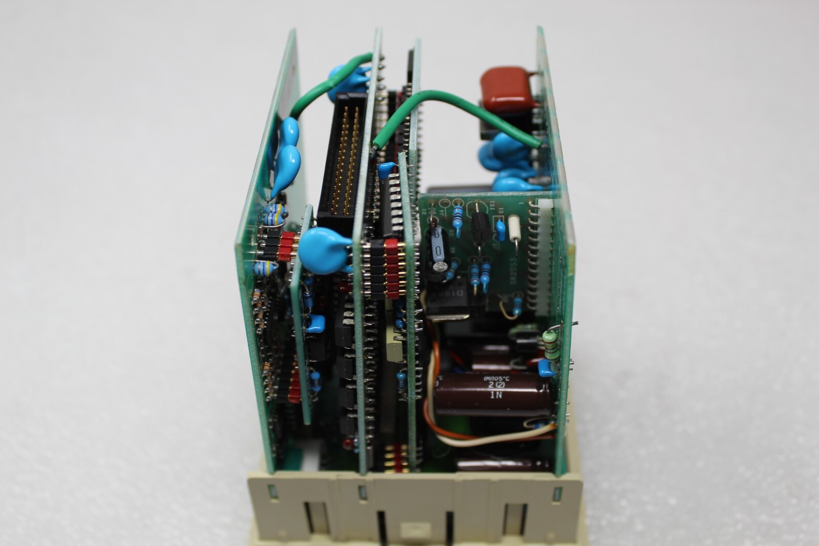SHIMADEN SR25 TEMPERATURE CONTROLLER / FOR PARTS AS-IS